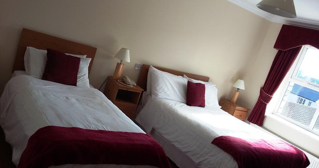 The Ballyliffin Strand Hotel Donegal Town Стая снимка